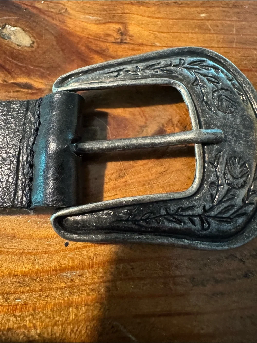Le Lis Blanc VINTAGE leather & metal belt, Bl  color Rocker style Made in Brazil